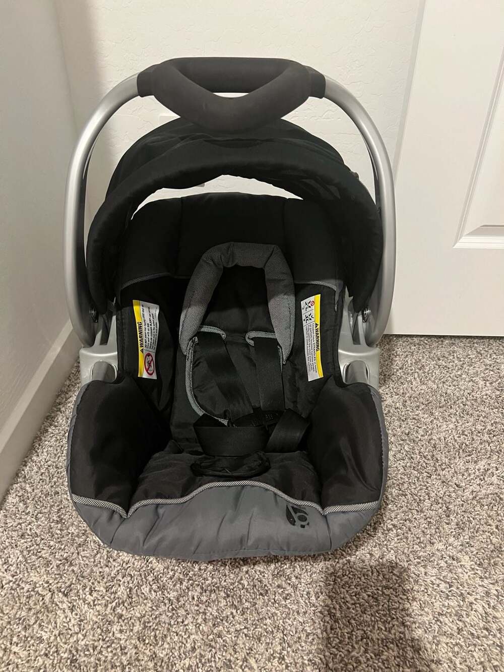 Baby Trend Expedition Jogger Travel System - With Base & EZ Flex-Loc Car Seat - Picture 3 of 4
